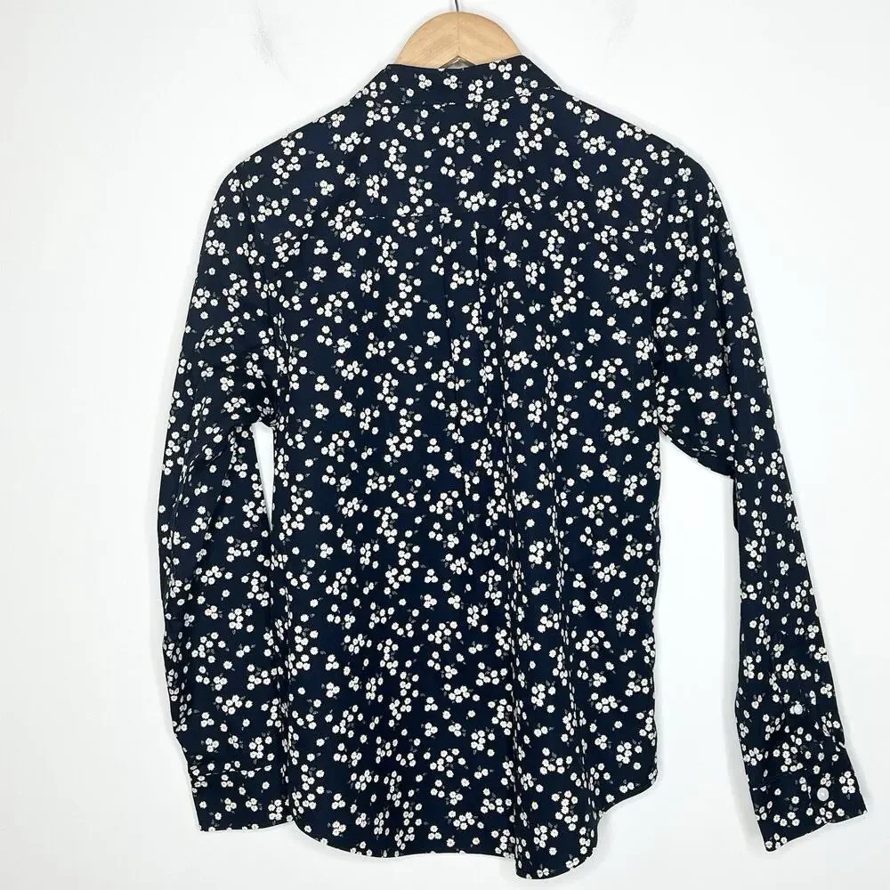 LL Bean Daisy Floral Print Button Up Shirt Black Womens Small Preppy Cottage - Picture 7 of 8